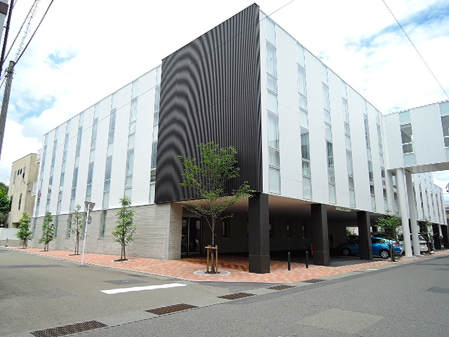 病院　社会医療法人白光会白石病院（病院）まで256m