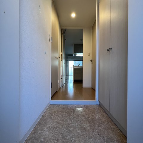 玄関　同仕様タイプです