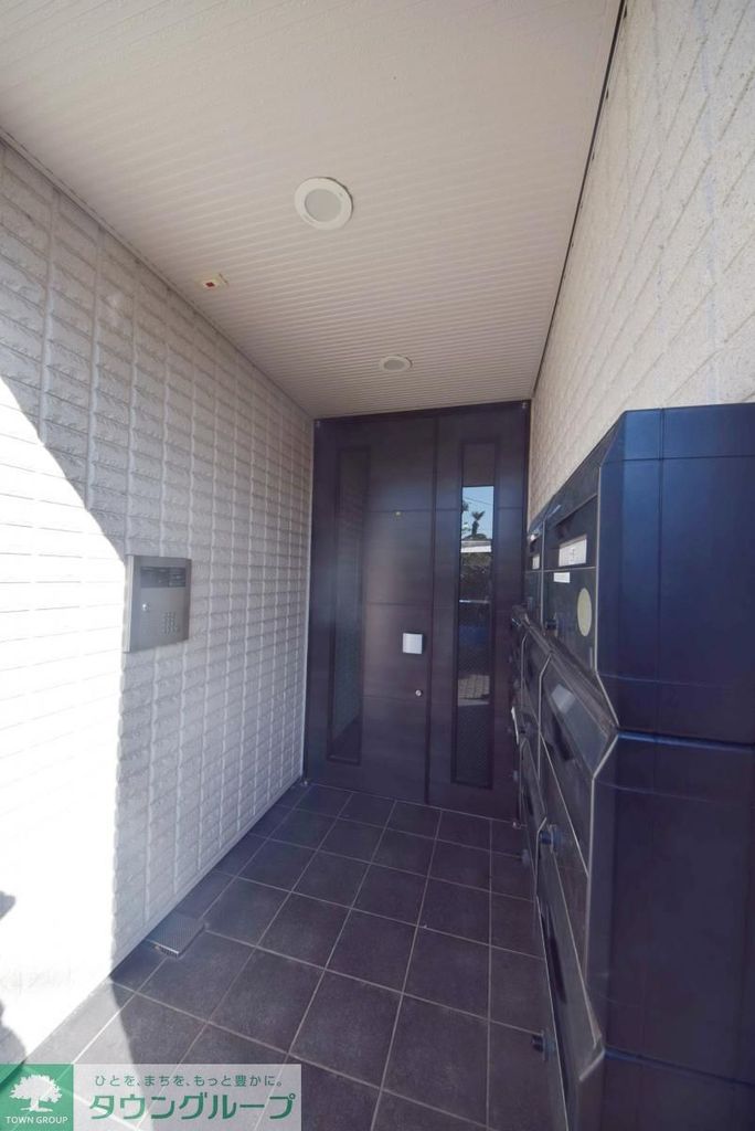 エントランス　エントランス