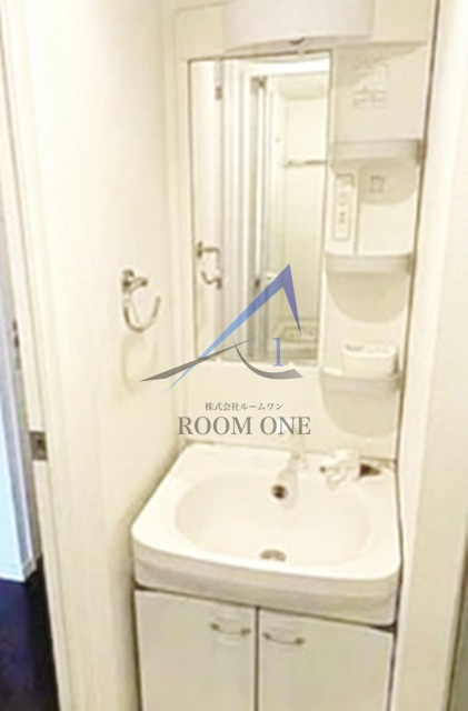 洗面設備　洗面台です。