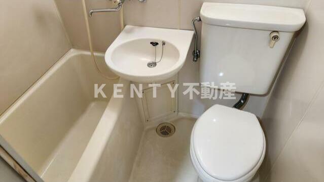 バス・シャワールーム　ゆったり過ごせるお風呂です