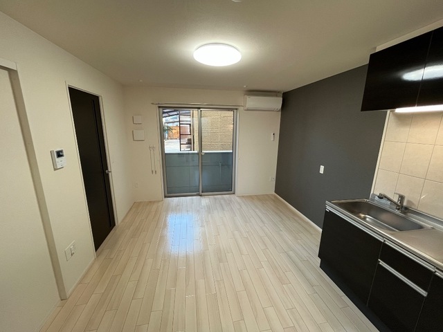 居室・リビング　LDK8.6帖