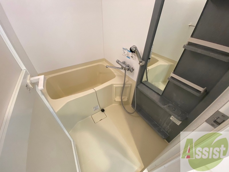 バス・シャワールーム　お風呂です。ゆっくりお風呂につかるのも体に良いですね～