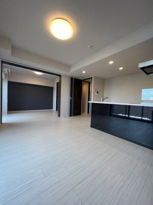 居室・リビング　☆明るい洋室☆