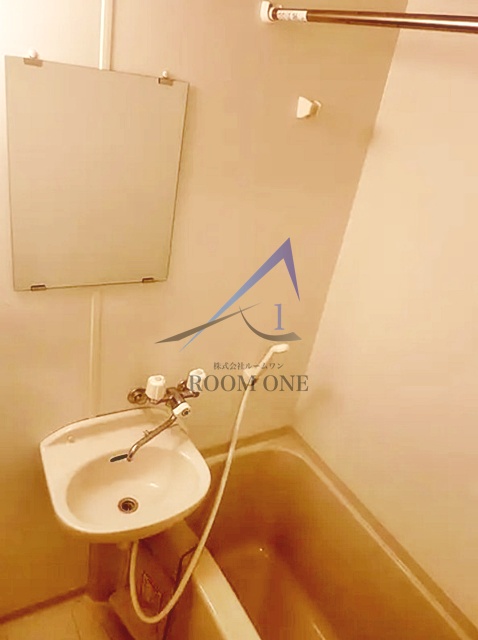 バス・シャワールーム　お風呂です。