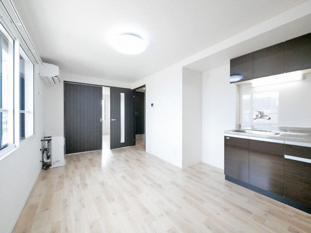 居室・リビング　※反転タイプ