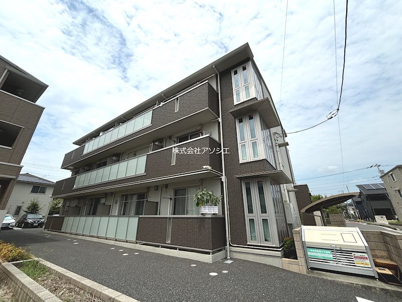 建物外観　メルヴェーユ三郷中央のご紹介は住まいの窓口　アソシエへお任せ