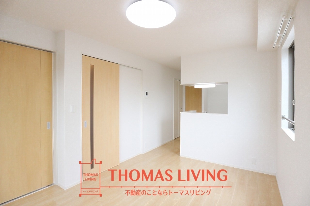 居室・リビング　※写真を準備中のため、同物件の別室写真をご参照下さい。