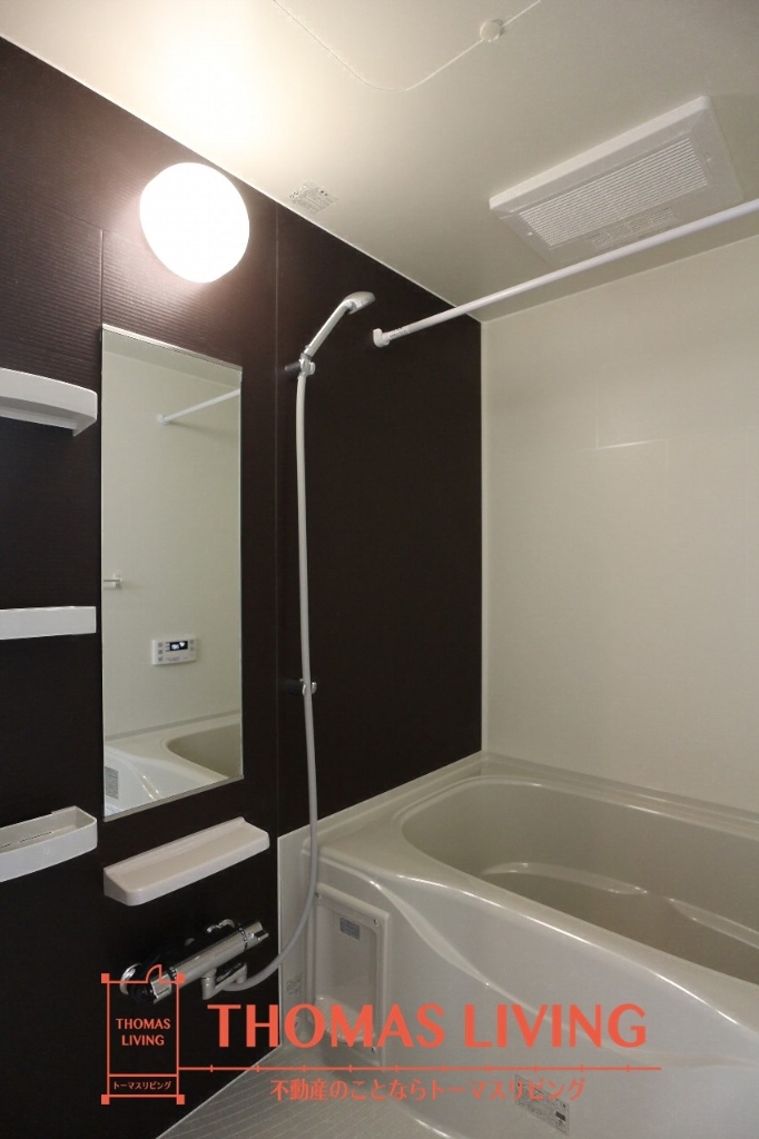 バス・シャワールーム　※写真を準備中のため、同物件の別室写真をご参照下さい。