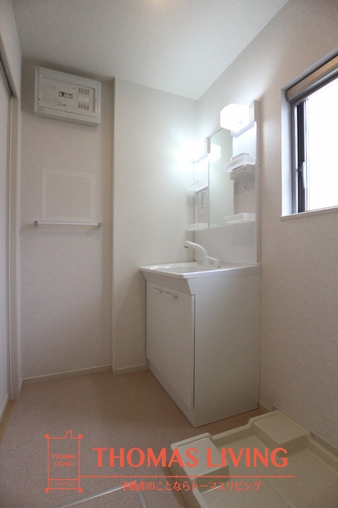 洗面設備　※写真を準備中のため、同物件の別室写真をご参照下さい。