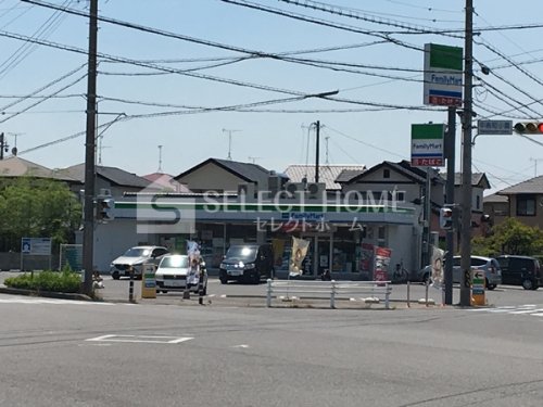 コンビニ　ファミリーマート 小園前店（コンビニ）まで374m