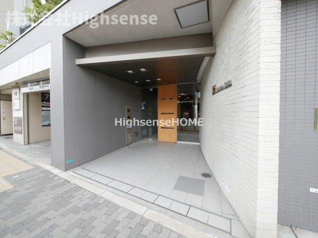 エントランス　清潔なエントランスです