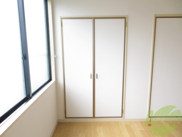 収納　寝室にあった収納。荷物がたくさんあっても大丈夫。