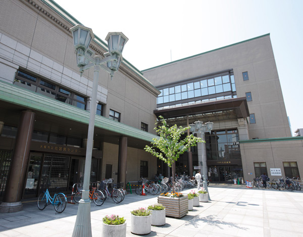 役所　大阪市北区役所（役所）まで183m