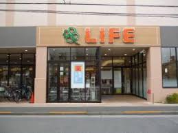 スーパー　ライフ 西小岩店（スーパー）まで438m