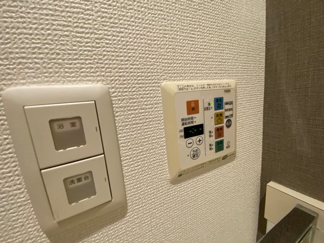 その他　★ ★ 口コミ２００件以上　評価４.９のお店 ★ ★