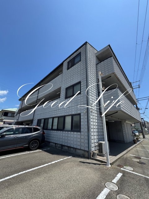 ＪＲ山陽本線 宝殿駅 徒歩17分 築30年