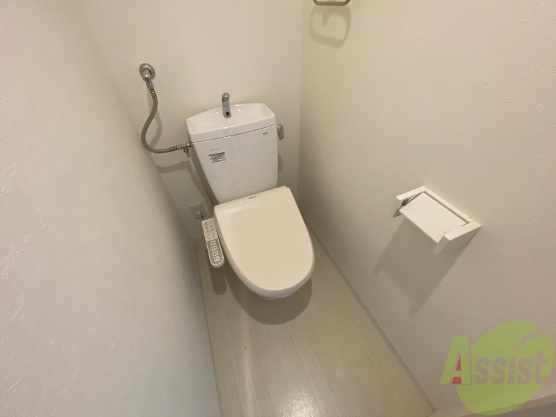 トイレ　トイレです。ウォシュレット付を探している方、おすすめです。