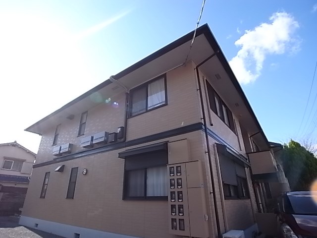 建物外観　外観は落ち着いています