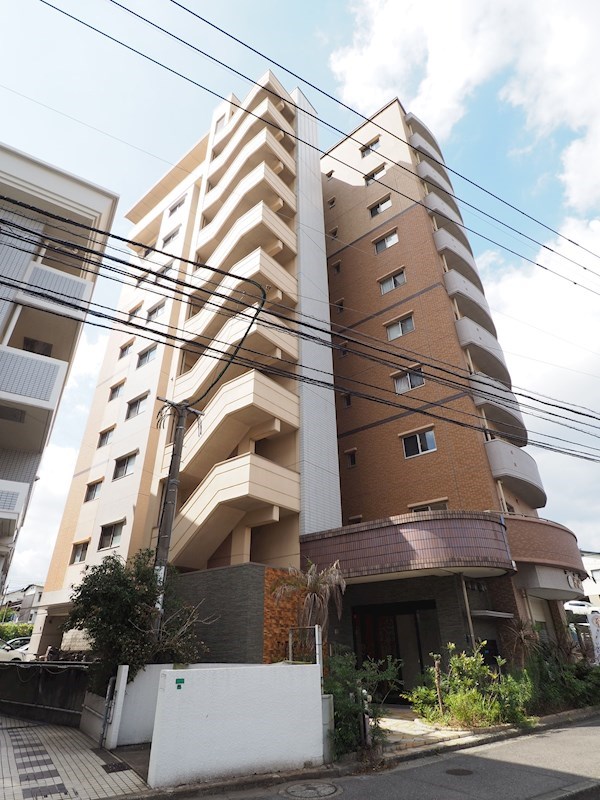 建物外観　高級感のあるデザイナーズ。