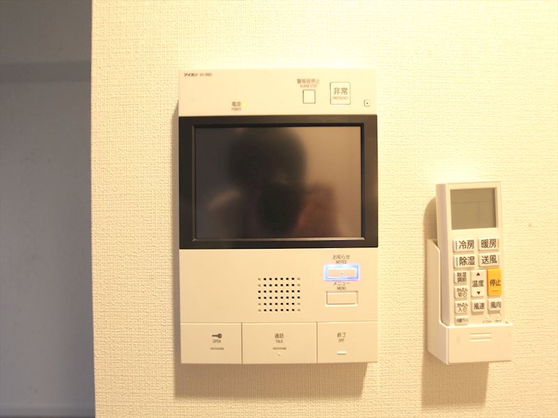セキュリティ　TVモニター付インターホン完備