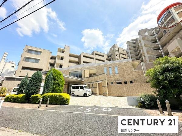 建物外観　ファミールグラン代々木西原デクスタの外観