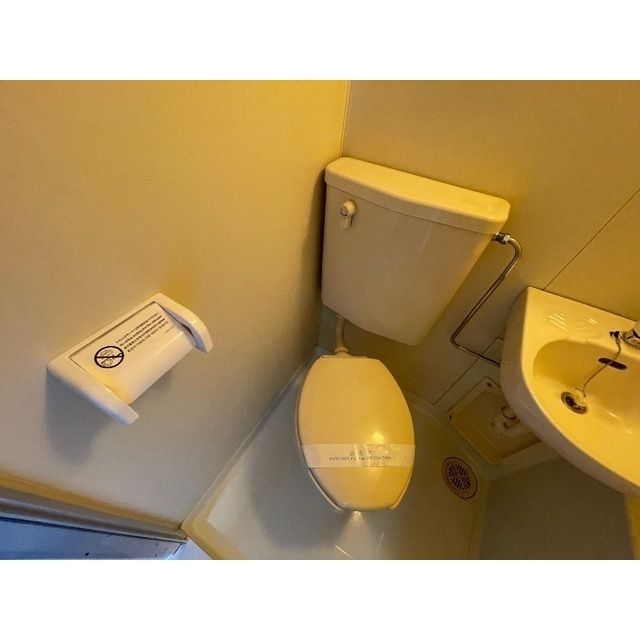 トイレ　トイレ