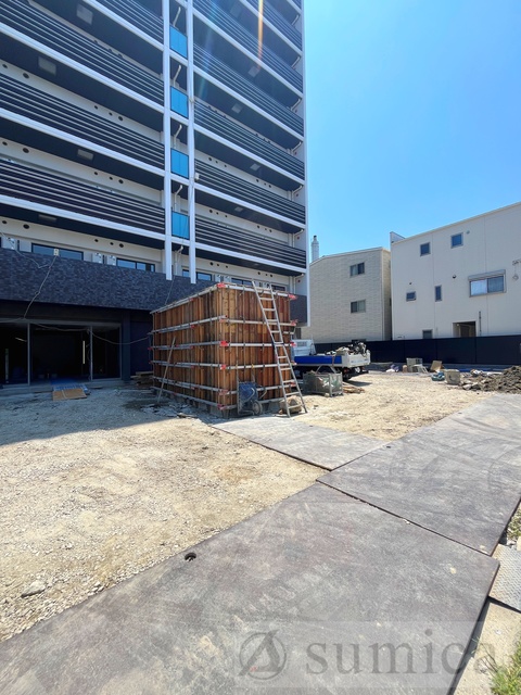 駐車場　広々敷地内駐車場あります