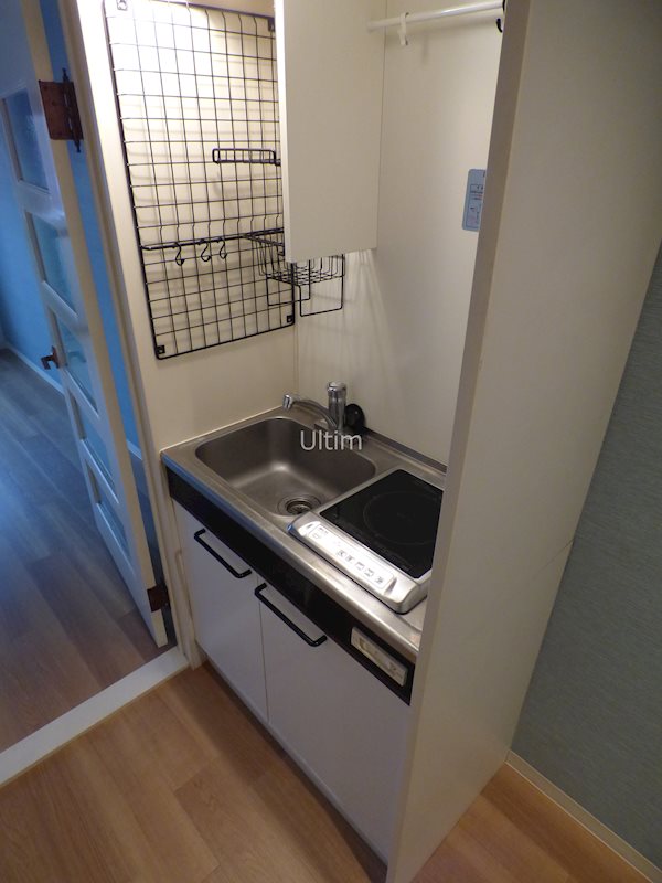 キッチン　別部屋のお写真です。ご参考までに！