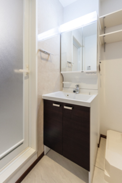 洗面設備　※写真は同タイプ住戸です。