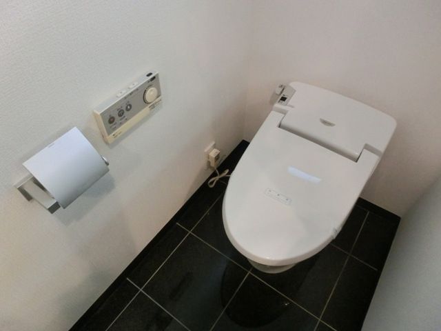 トイレ　NULL
