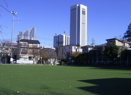 公園　本町さくら公園（公園）まで203m