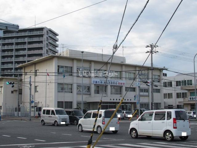 警察署・交番　飾磨警察署（警察署・交番）まで2008m