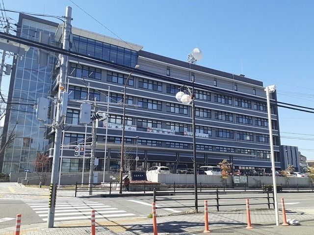 役所　弥富市役所（役所）まで700m