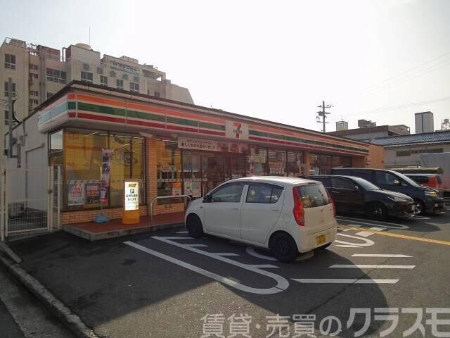 コンビニ　セブンイレブン堺三国ケ丘駅東店（コンビニ）まで37m