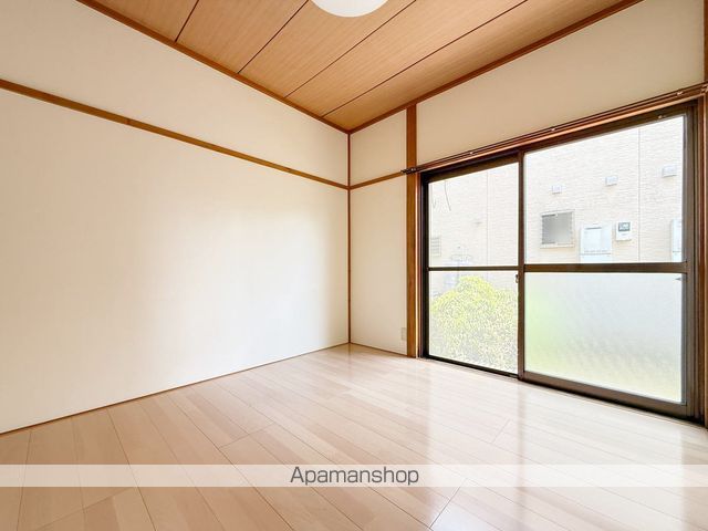 斉藤ハイツの居間写真