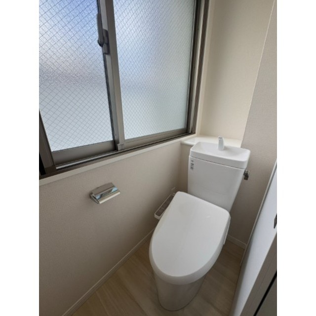 トイレ　トイレもきれいです