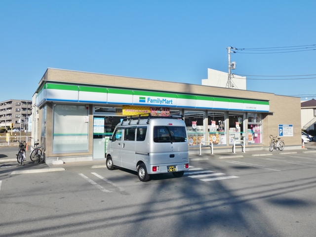 コンビニ　ファミリーマート立川上砂町五丁目店（コンビニ）まで248m