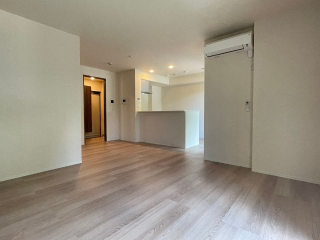 居室・リビング　別部屋写真