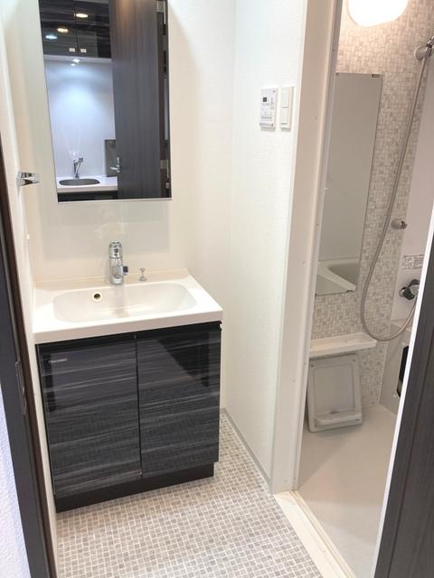 洗面設備　※写真は同タイプ住戸です。