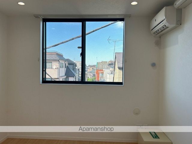 東武東上線 成増駅 徒歩5分 3階建 築9年の居間写真