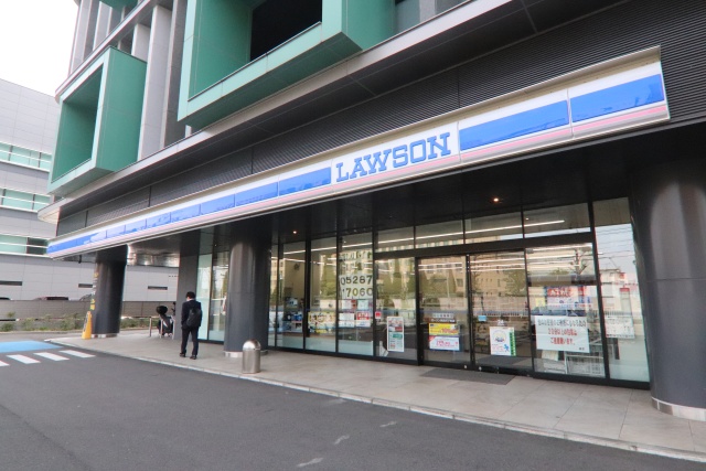 コンビニ　ローソン 熱田沢下町店（コンビニ）まで184m