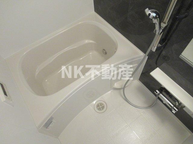バス・シャワールーム　お風呂で日々の疲れを落としましょう