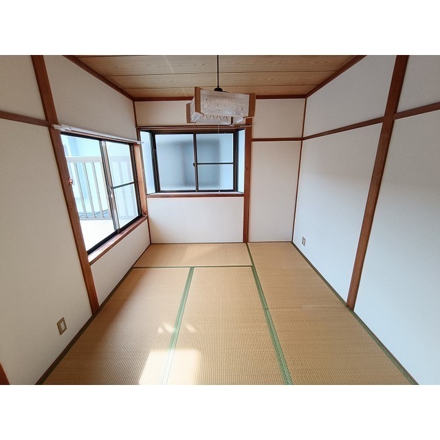 矢崎貸家の内装写真