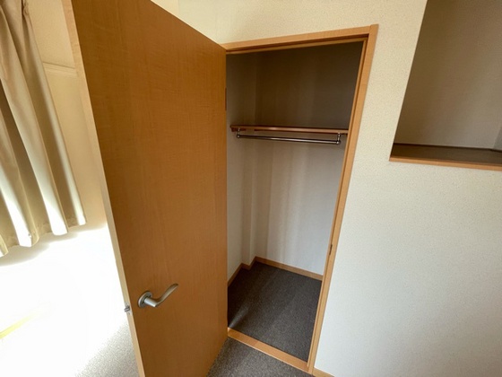 収納　※別部屋の写真です