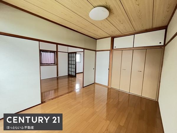 コーポカトレアの居間写真
