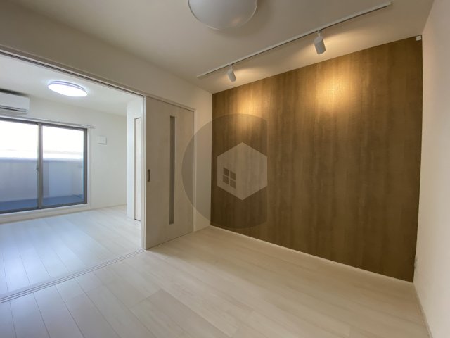 フジパレス八戸ノ里3番館の居間写真