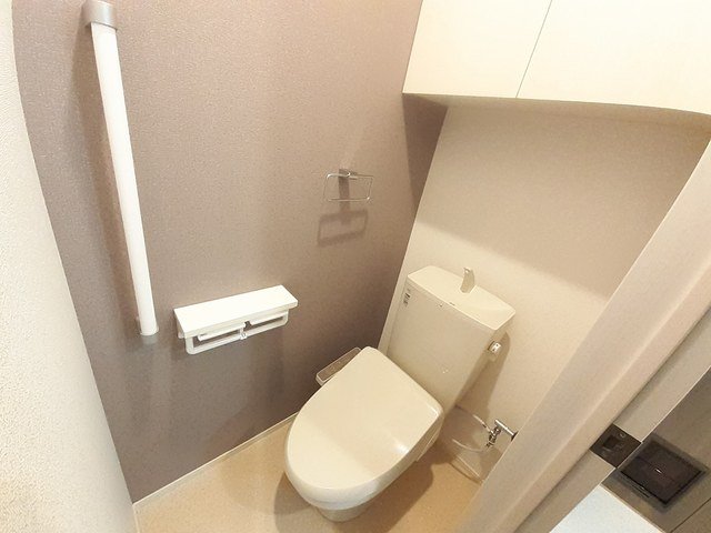トイレ　シンプルで使いやすいトイレです