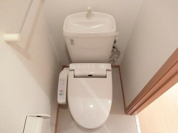 トイレ　ウォシュレット！