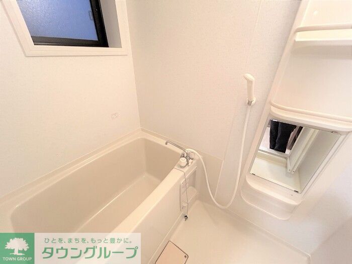 多摩都市モノレール 泉体育館駅 徒歩3分 2階建 築32年の風呂写真